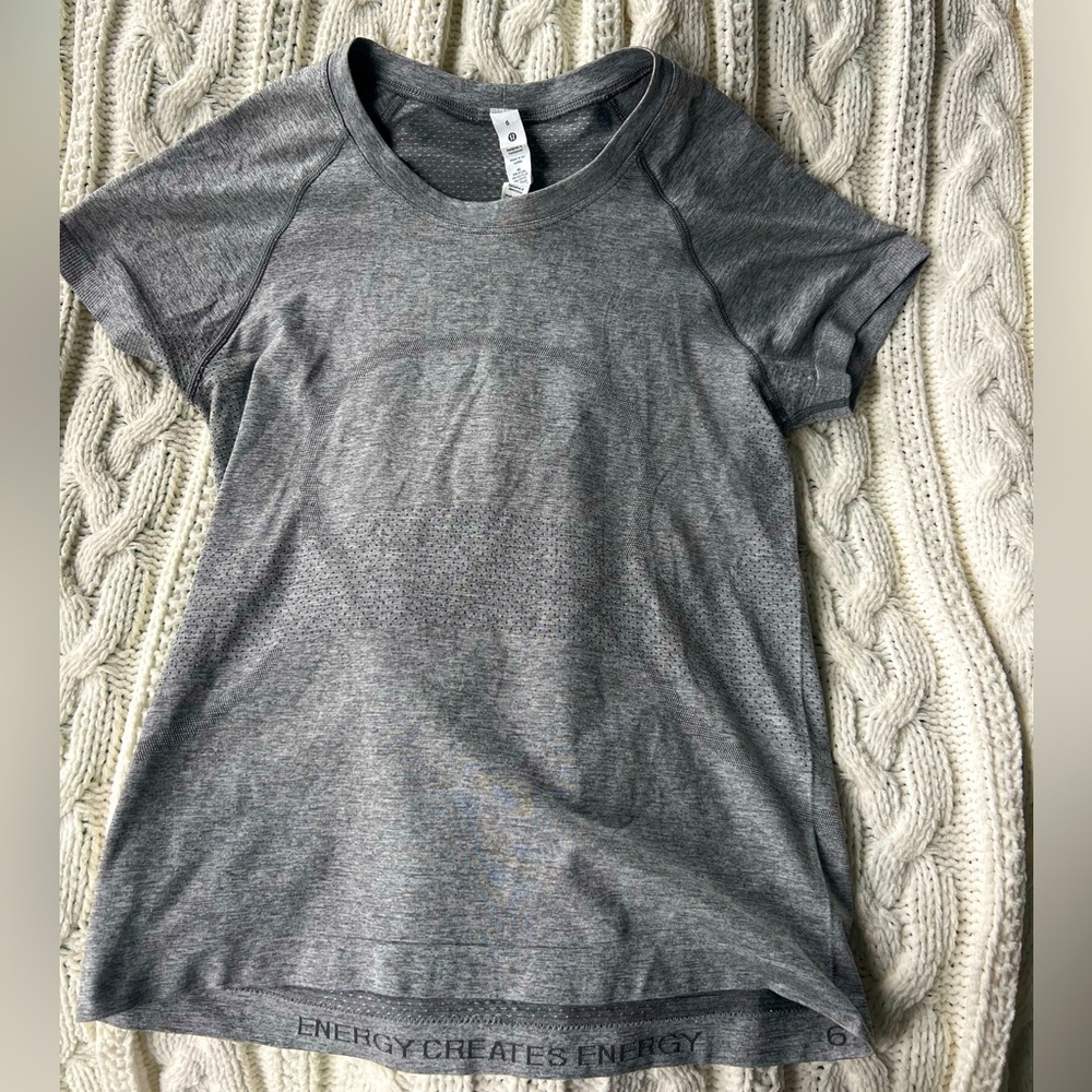 Lululemon on swiftly tech short sleeve shirt
